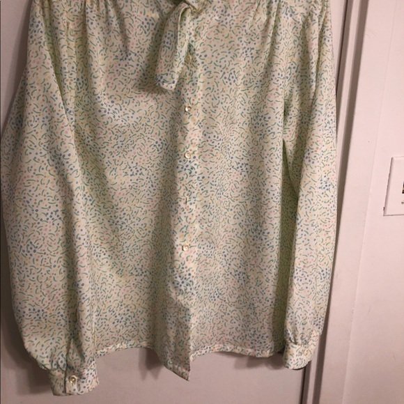 Gucci Style Vintage Blouse - Picture 2 of 4